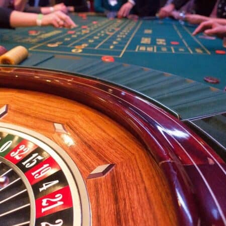 Gambling Etiquette: Do’s and Don’ts at the Casino